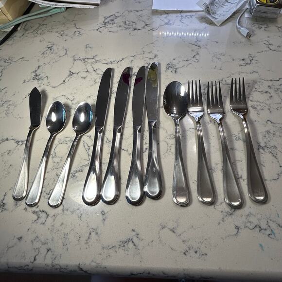 Lot of Mikasa Bravo Stainless Flatware As Pictured 11 Pieces - Picture 1 of 16